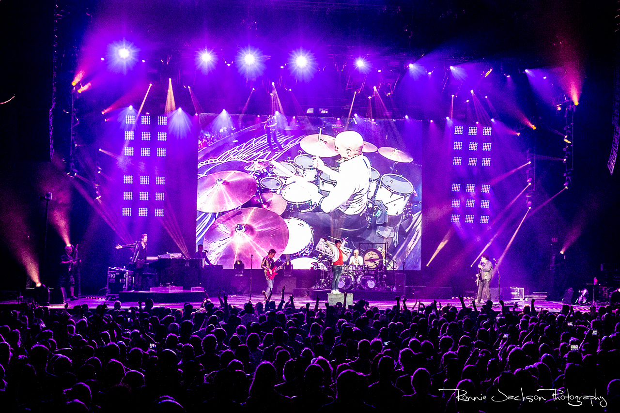 Journey Cuts Deep in Dallas ON TOUR MONTHLY